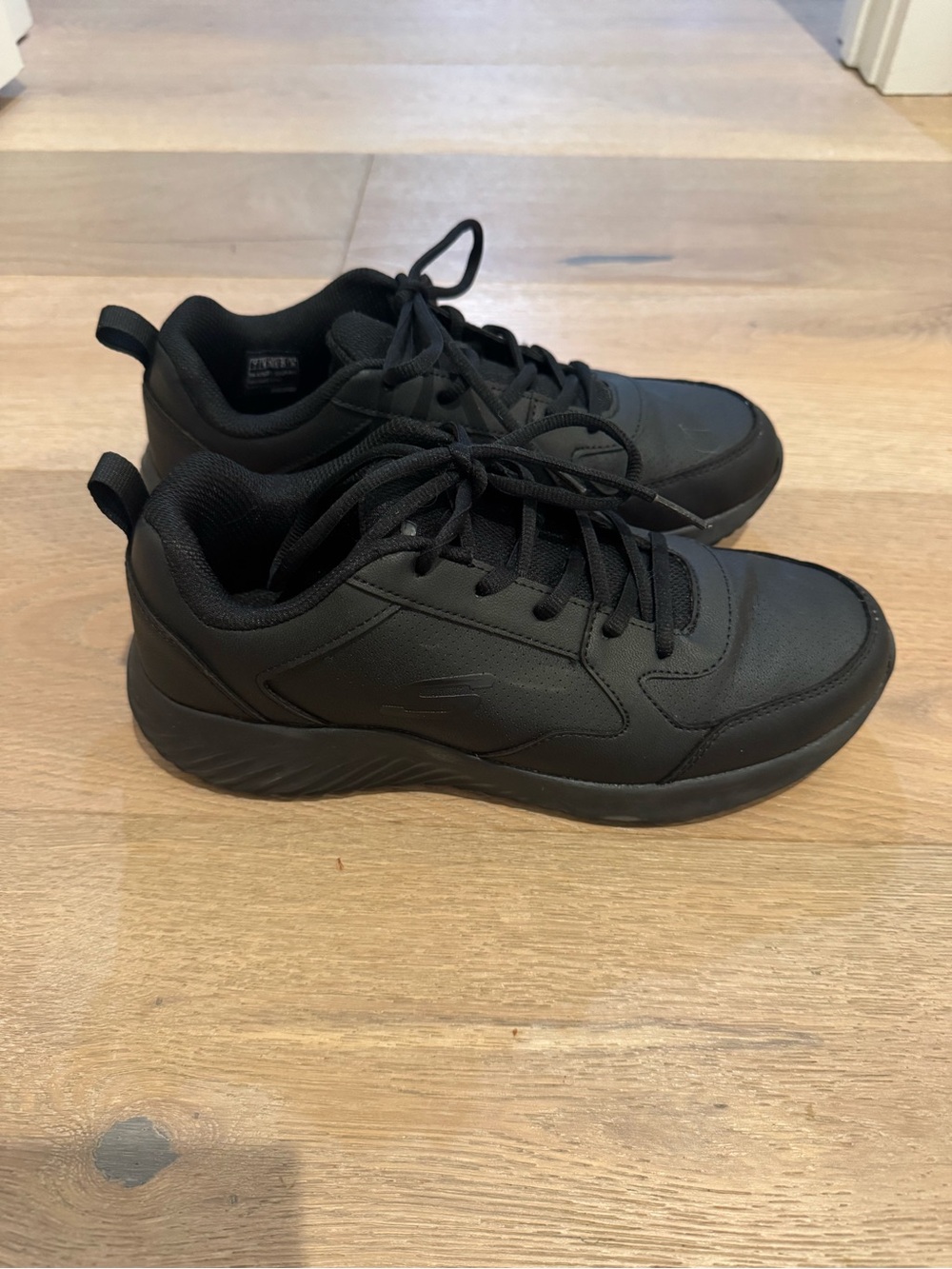 Boys Black Athletic Lace-Up Sneakers